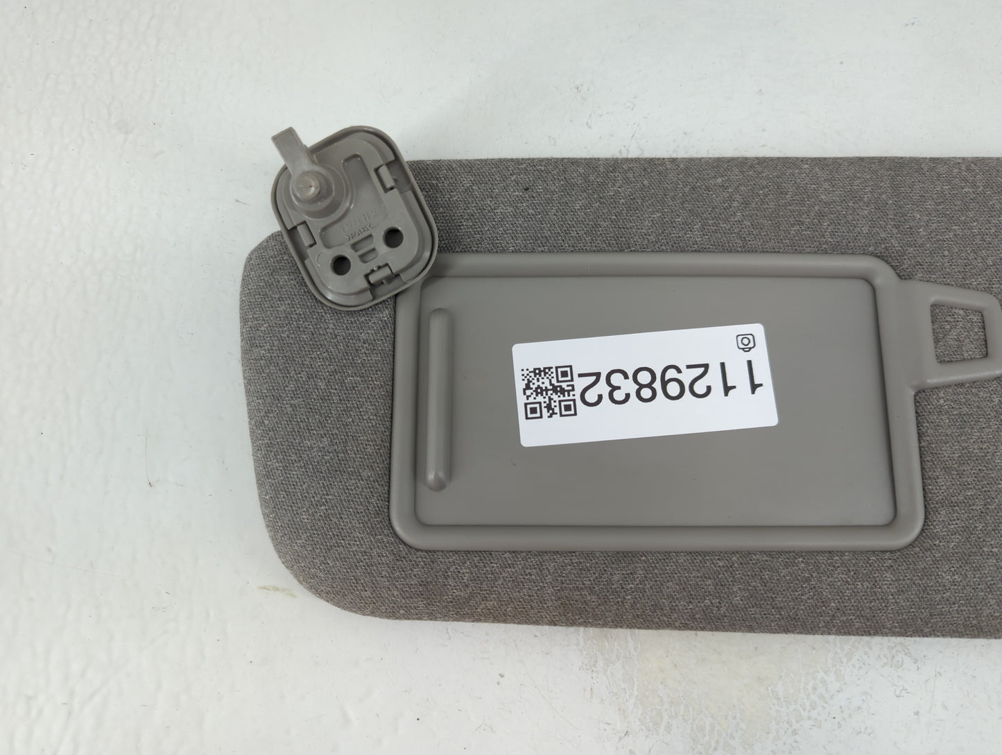 2019-2021 Hyundai Santa Fe Sun Visor Shade Replacement Driver Left Mirror Fits Fits 2019 2020 2021 OEM Used Auto Parts - Oem