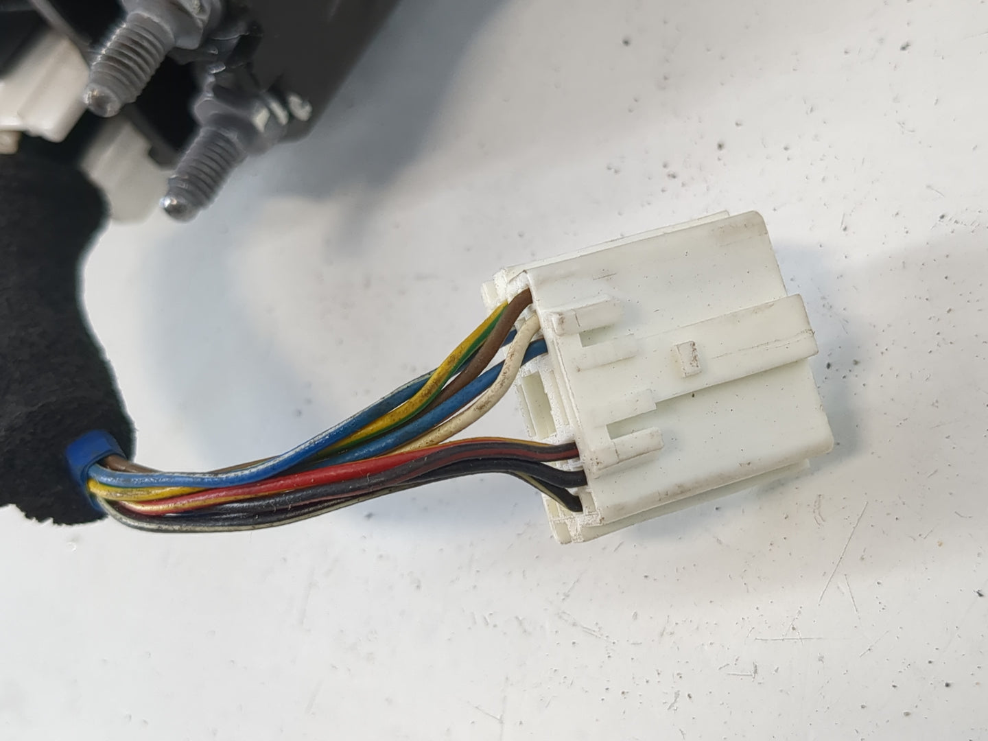 2019 Hyundai Santa Fe Side Mirror Replacement Passenger Right View Door Mirror P/N:E13049812 Fits OEM Used Auto Parts - Oemu