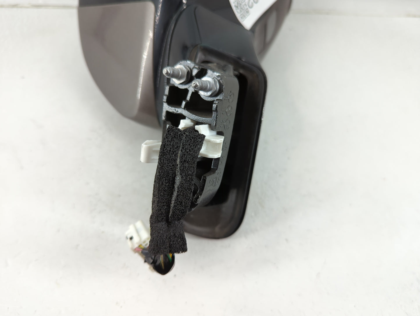 2017-2019 Hyundai Santa Fe Passenger Side View Mirror - Right Door Mirror OEM Used - Oemusedautoparts1.com