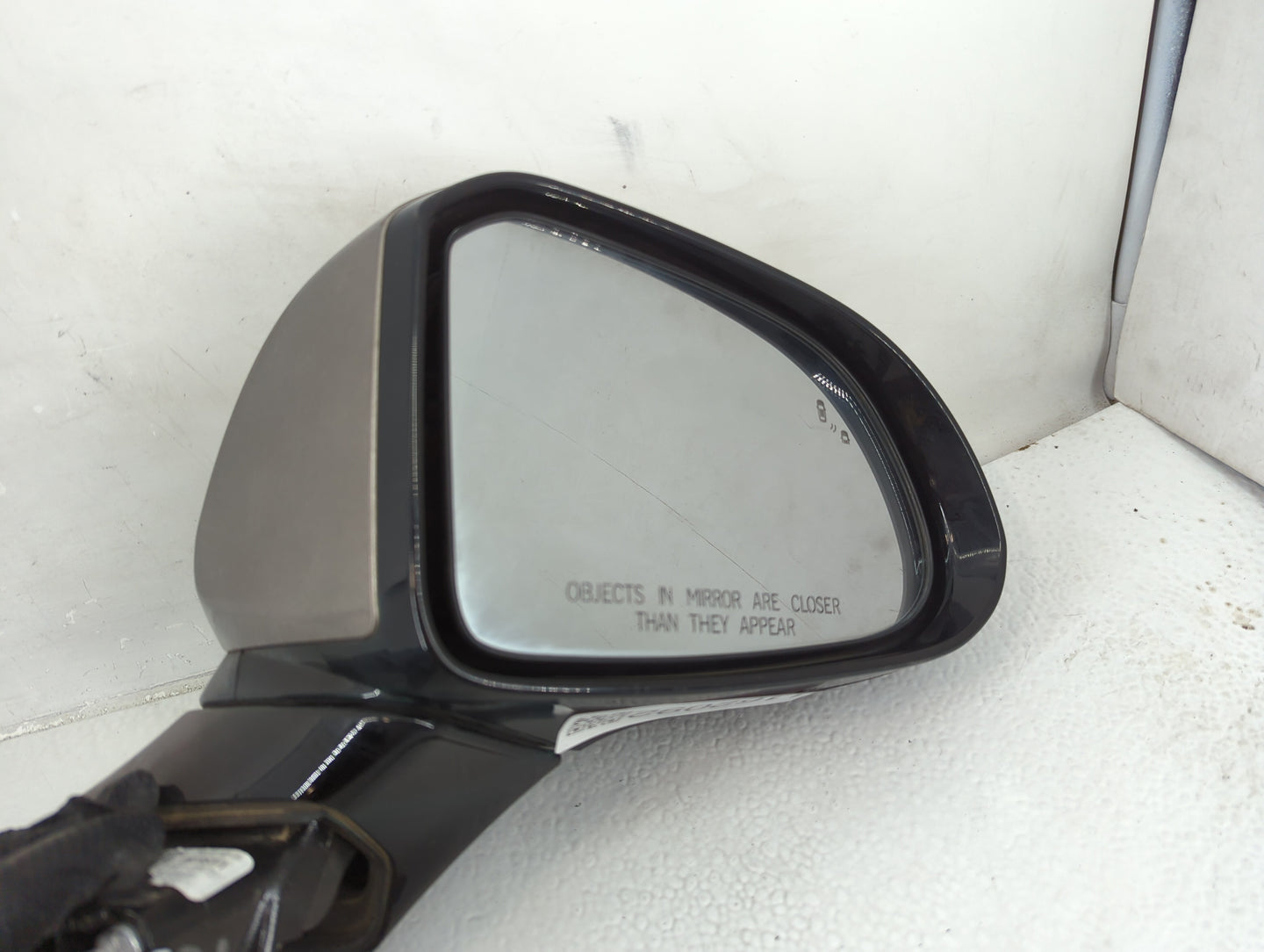 2017-2019 Hyundai Santa Fe Passenger Side View Mirror - Right Door Mirror OEM Used - Oemusedautoparts1.com