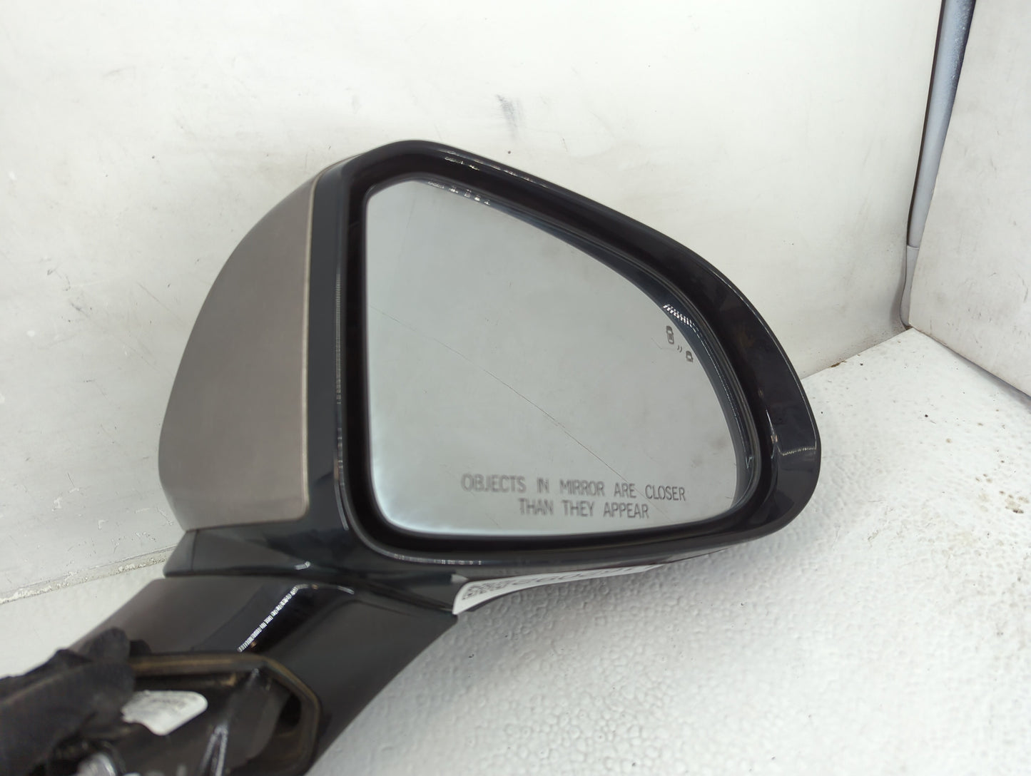 2017-2019 Hyundai Santa Fe Passenger Side View Mirror - Right Door Mirror OEM Used - Oemusedautoparts1.com