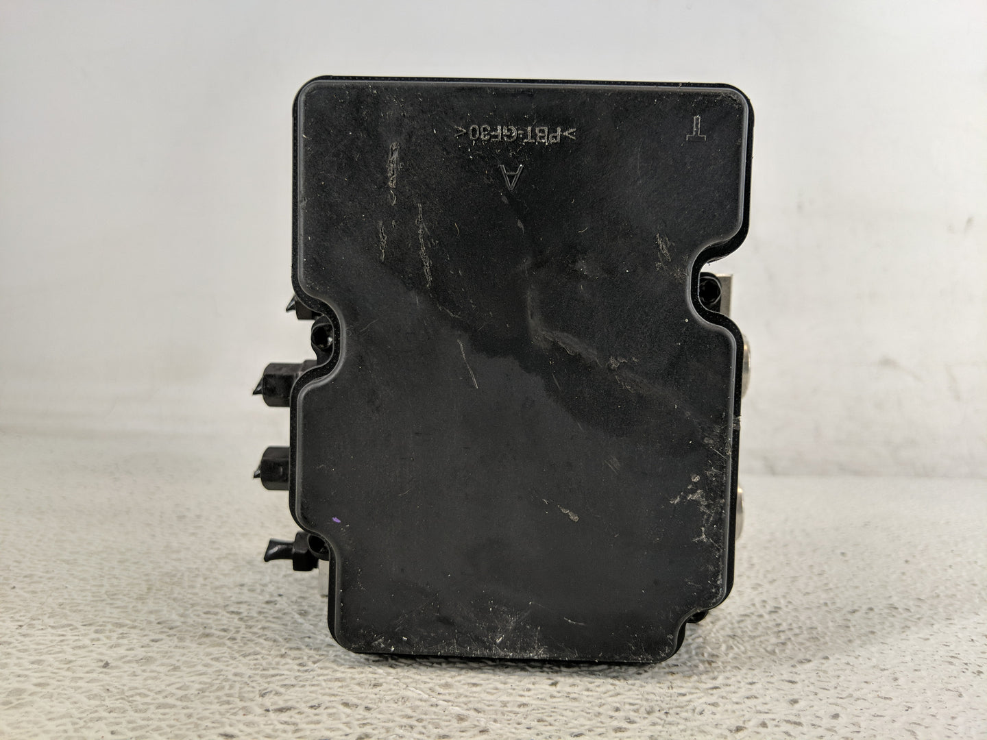 2019-2020 Hyundai Santa Fe ABS Pump Control Module Replacement P/N:58910-S2000 Fits Fits 2019 2020 OEM Used Auto Parts - Oem