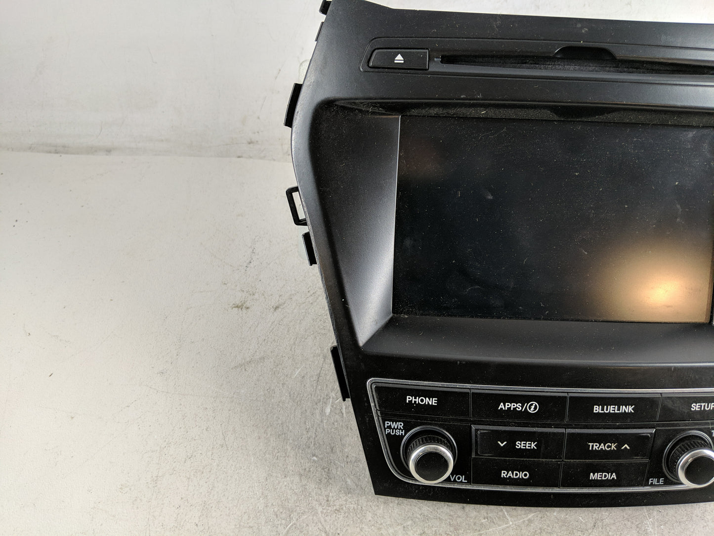 2017-2018 Hyundai Santa Fe Radio AM FM Cd Player Receiver Replacement Fits Fits 2017 2018 OEM Used Auto Parts - Oemusedautop