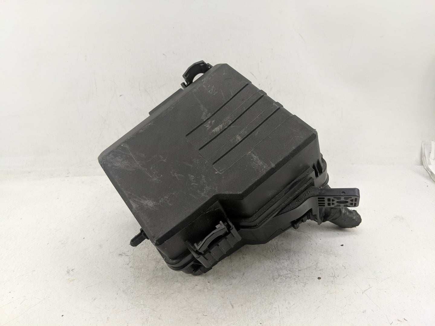 2019-2020 Hyundai Santa Fe Fusebox Fuse Box Panel Relay Module P/N:91956-S2021 91200S2400TA Fits Fits 2019 2020 OEM Used Aut