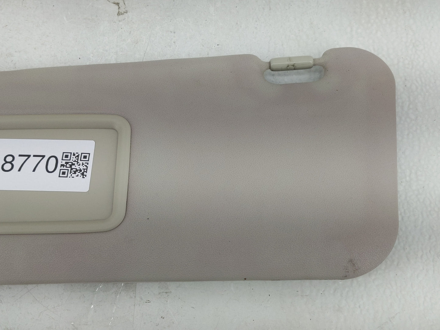 2019-2021 Hyundai Santa Fe Sun Visor Shade Replacement Driver Left Mirror Fits Fits 2019 2020 2021 OEM Used Auto Parts - Oem