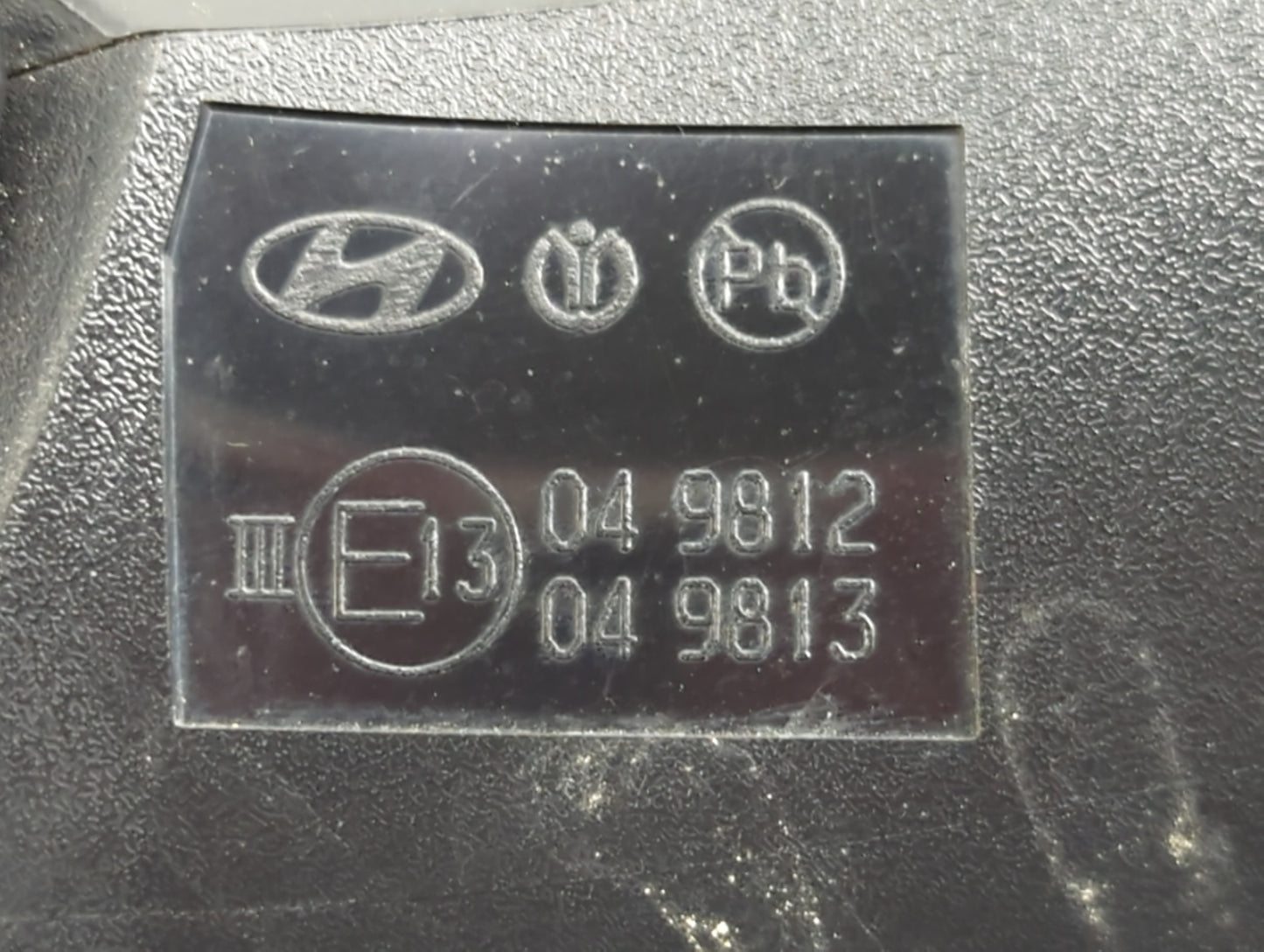 2019 Hyundai Santa Fe Side Mirror Replacement Passenger Right View Door Mirror P/N:E13049813 E13049812 Fits OEM Used Auto Pa