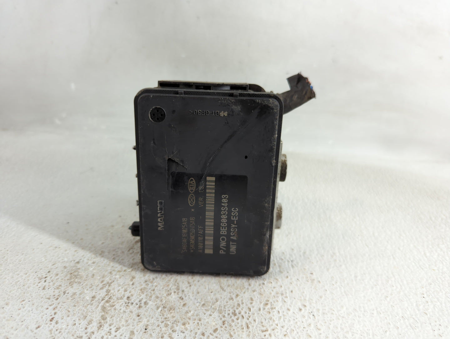 2017-2018 Hyundai Santa Fe ABS Pump Control Module Replacement P/N:58920-B8AC0 Fits Fits 2017 2018 OEM Used Auto Parts - Oem