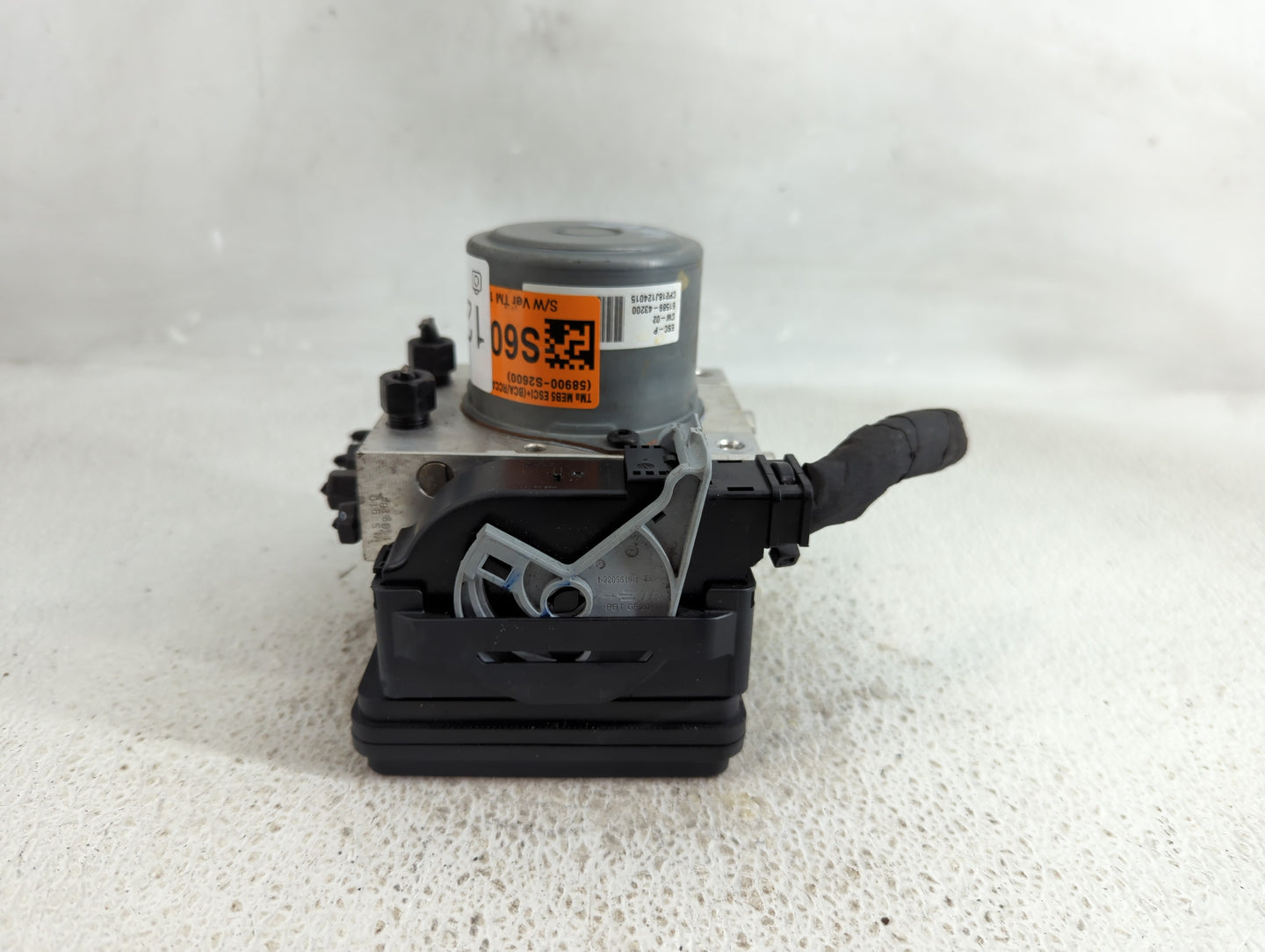 2019-2020 Hyundai Santa Fe ABS Pump Control Module Replacement P/N:58900-S2600 61589-43200 Fits Fits 2019 2020 OEM Used Auto