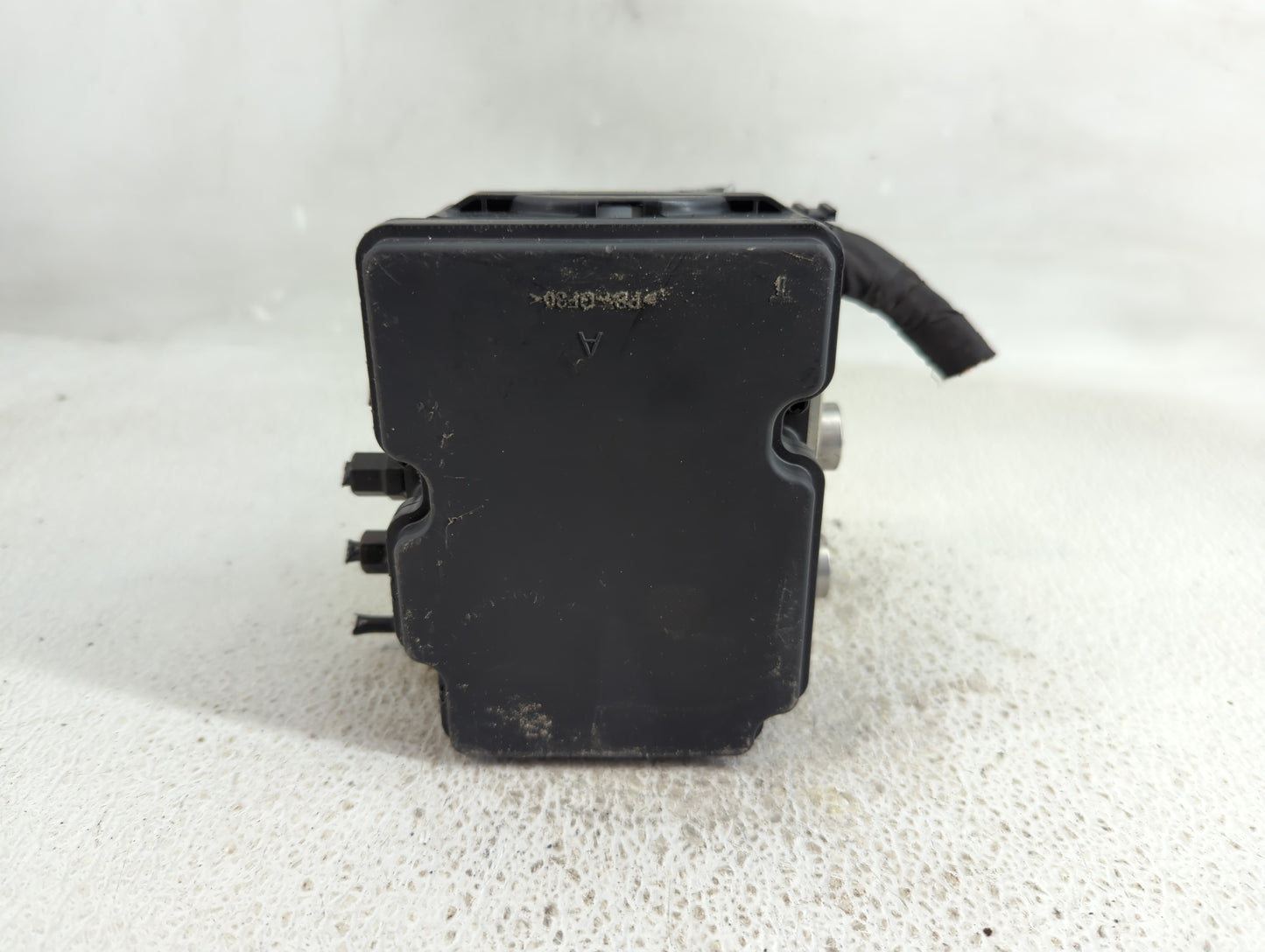 2019-2020 Hyundai Santa Fe ABS Pump Control Module Replacement P/N:58900-S2600 61589-43200 Fits Fits 2019 2020 OEM Used Auto