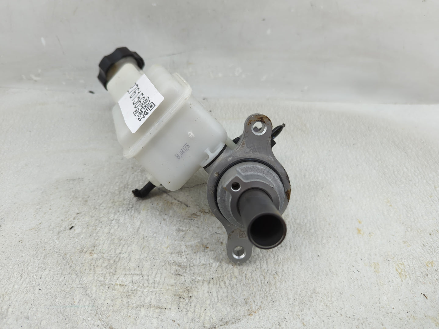 2019-2020 Hyundai Santa Fe Brake Master Cylinder - Oemusedautoparts1.com
