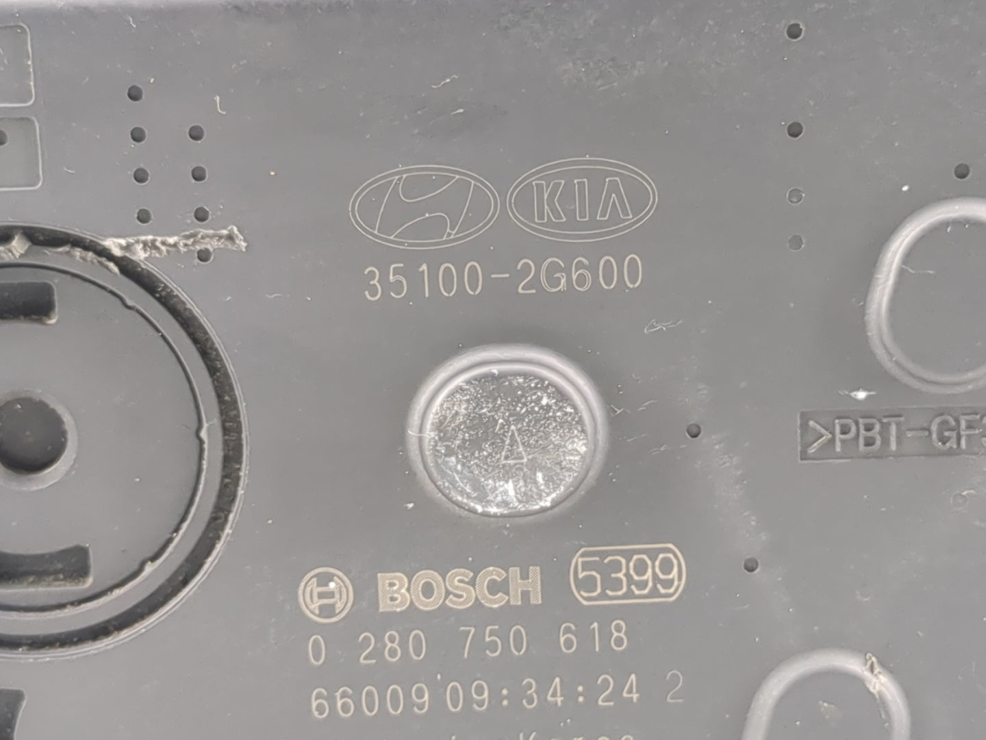 2019 Hyundai Santa Fe ABS Pump Control Module Replacement P/N:35100-2G600 Fits OEM Used Auto Parts - Oemusedautoparts1.com