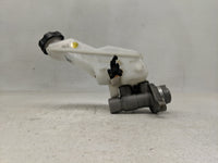 2019-2020 Hyundai Santa Fe Brake Master Cylinder - Oemusedautoparts1.com