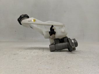 compare product 2019-2020 Hyundai Santa Fe Brake Master Cylinder