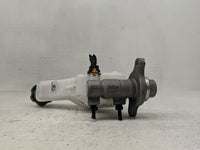 2019-2020 Hyundai Santa Fe Brake Master Cylinder 1302310 - Oemusedautoparts1.com
