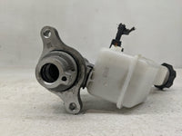 2019-2020 Hyundai Santa Fe Brake Master Cylinder 1302310 - Oemusedautoparts1.com
