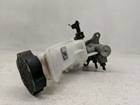 2019-2020 Hyundai Santa Fe Brake Master Cylinder - Oemusedautoparts1.com