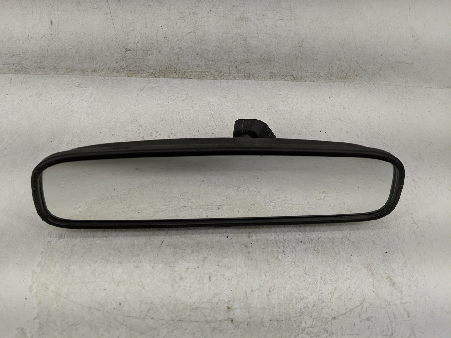 2015-2020 Hyundai Santa Fe Interior Rear View Mirror Replacement OEM Fits OEM Used Auto Parts - Oemusedautoparts1.com