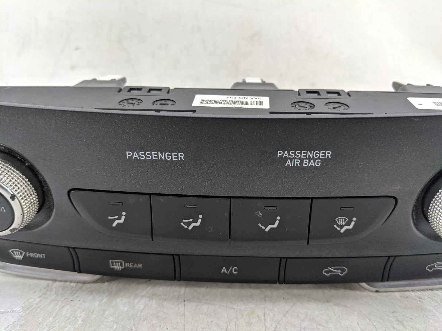 2019-2020 Hyundai Santa Fe Climate Control Module Temperature AC/Heater Replacement P/N:97250-S2AA0 Fits Fits 2019 2020 OEM 