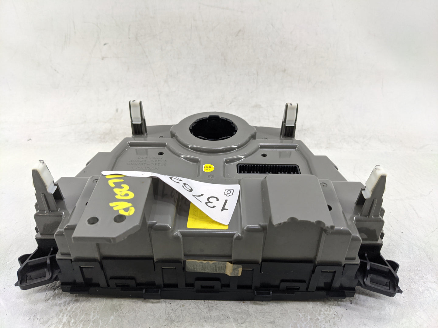 2019-2020 Hyundai Santa Fe Climate Control Module Temperature AC/Heater Replacement P/N:97250-4ZXXX 97250-2WXXX Fits OEM Use
