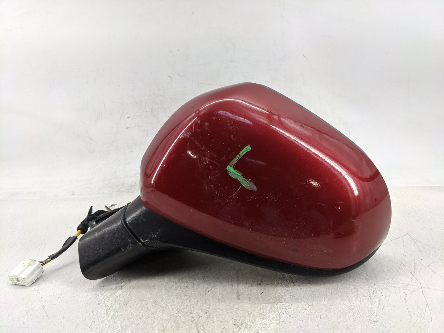 2019 Hyundai Santa Fe Driver Side View Mirror - Left Door Mirror OEM Used - Oemusedautoparts1.com