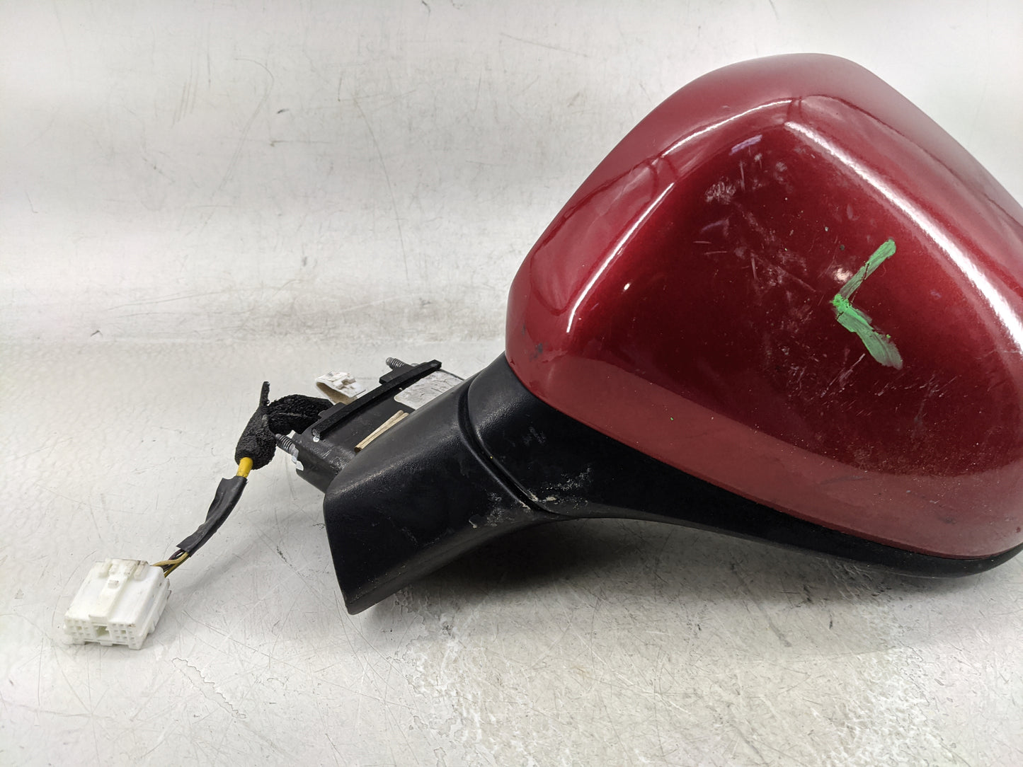 2019 Hyundai Santa Fe Driver Side View Mirror - Left Door Mirror OEM Used - Oemusedautoparts1.com