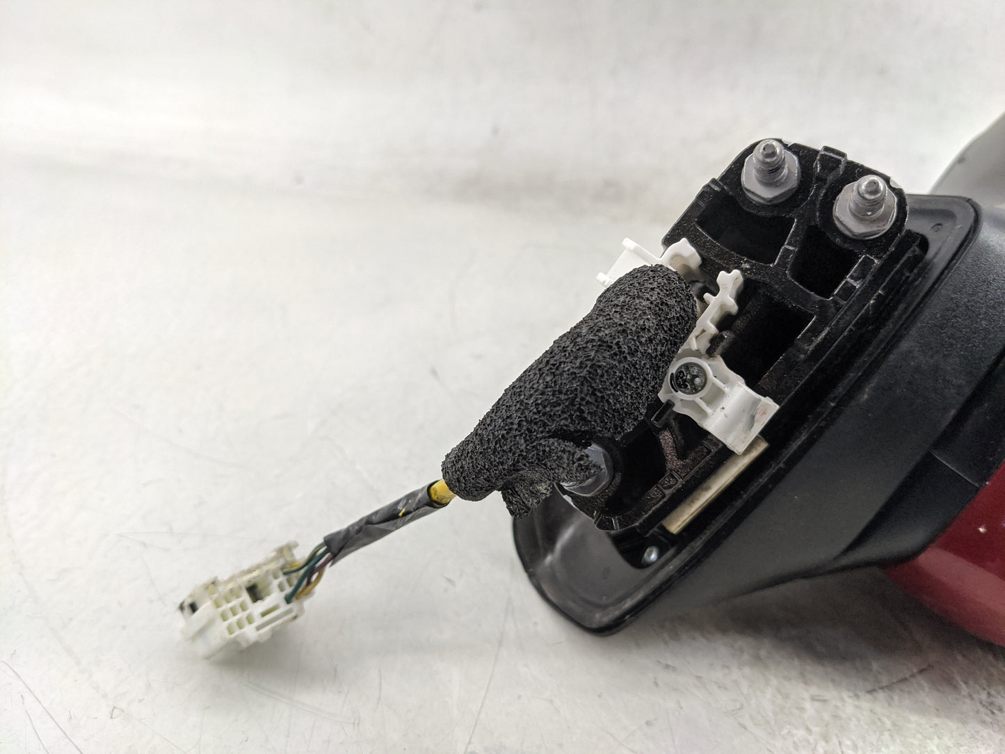2019 Hyundai Santa Fe Driver Side View Mirror - Left Door Mirror OEM Used - Oemusedautoparts1.com