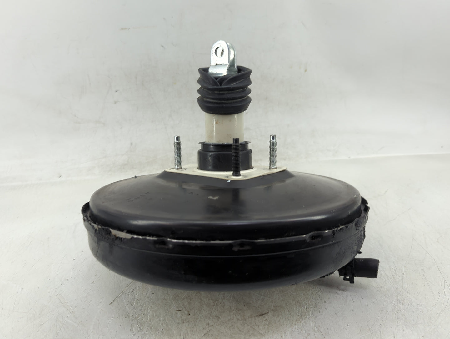 2019-2020 Hyundai Santa Fe Power Brake Booster Oem 1382938 - Oemusedautoparts1.com