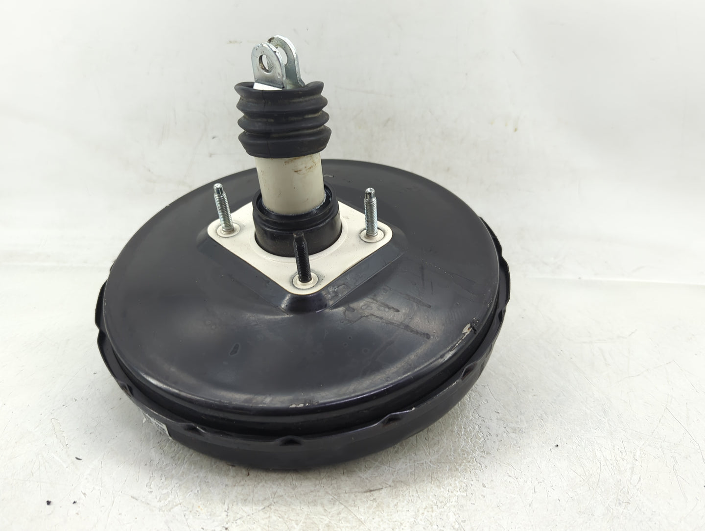 2019-2020 Hyundai Santa Fe Power Brake Booster Oem 1382938 - Oemusedautoparts1.com