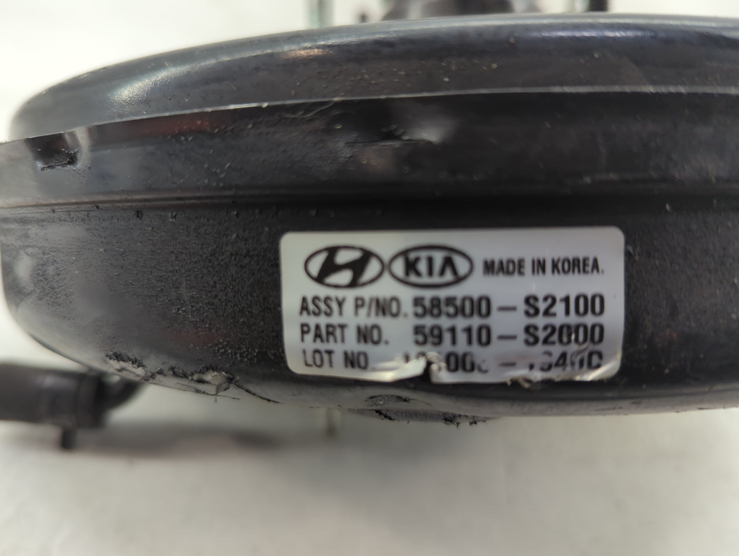 2019-2020 Hyundai Santa Fe Power Brake Booster Oem 1382938 - Oemusedautoparts1.com
