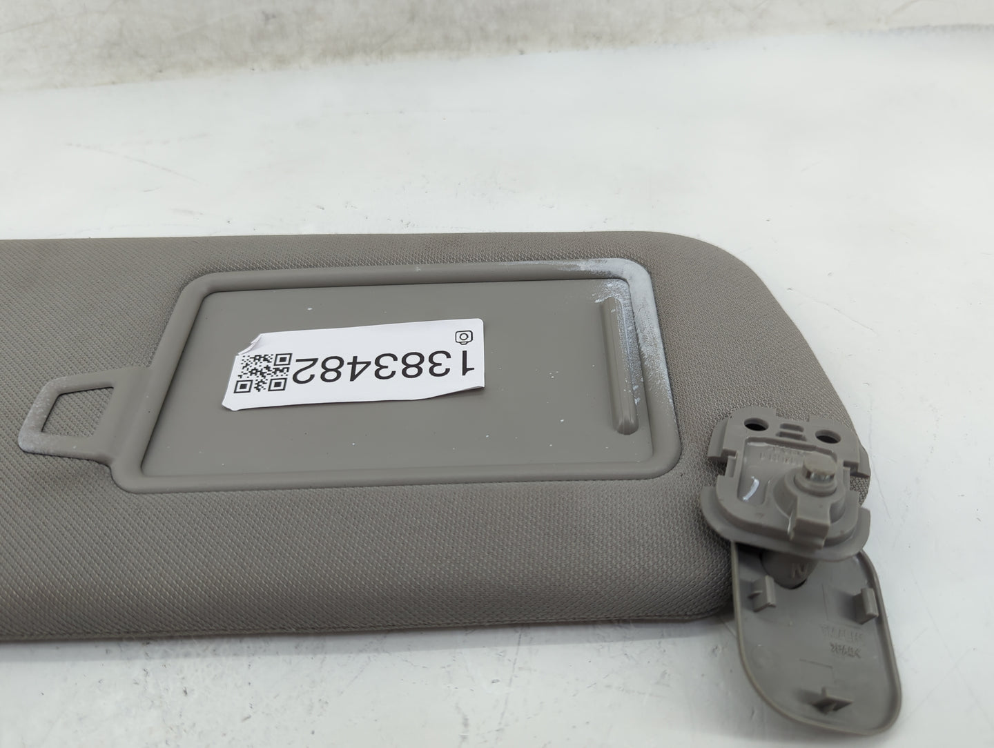 2019-2021 Hyundai Santa Fe Sun Visor Shade Replacement Driver Left Mirror Fits Fits 2019 2020 2021 OEM Used Auto Parts - Oem