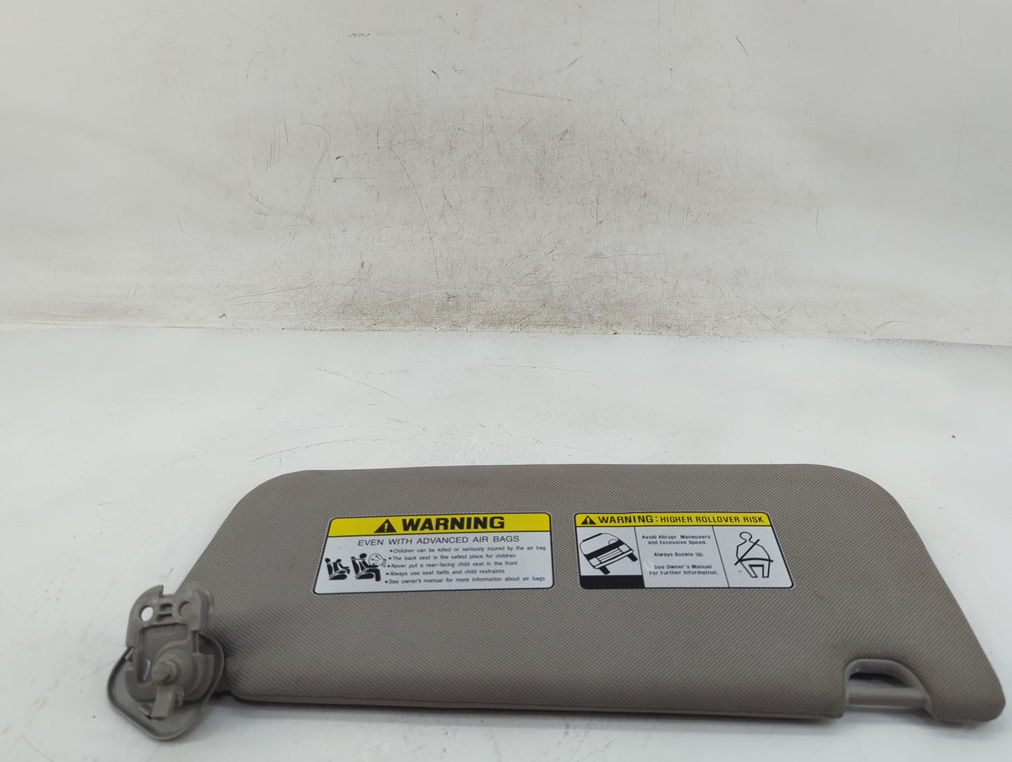 2019-2021 Hyundai Santa Fe Sun Visor Shade Replacement Driver Left Mirror Fits Fits 2019 2020 2021 OEM Used Auto Parts - Oem