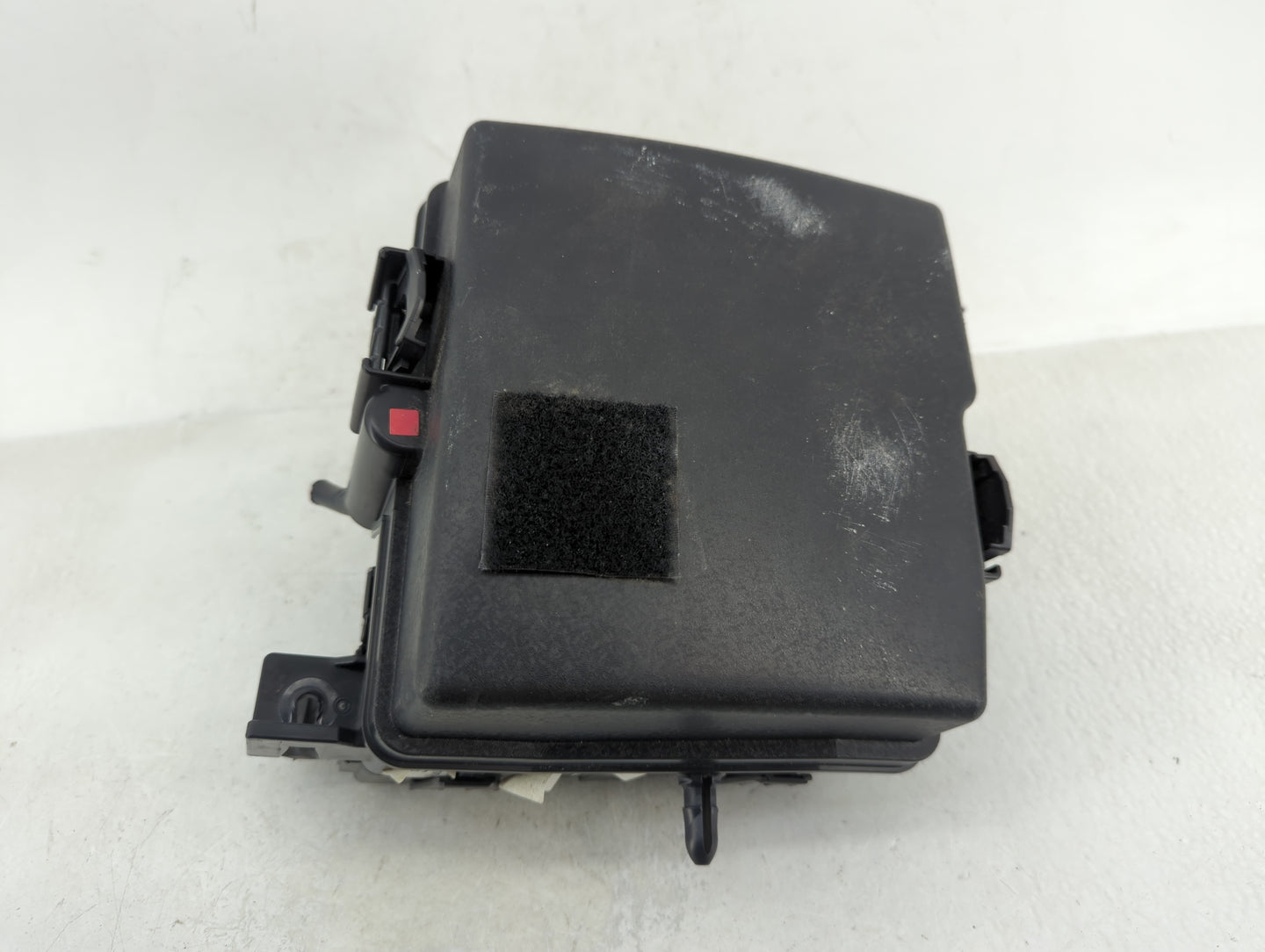 2017-2019 Hyundai Santa Fe Fusebox Fuse Box Panel Relay Module P/N:91311 B8010 Fits Fits 2017 2018 2019 OEM Used Auto Parts 