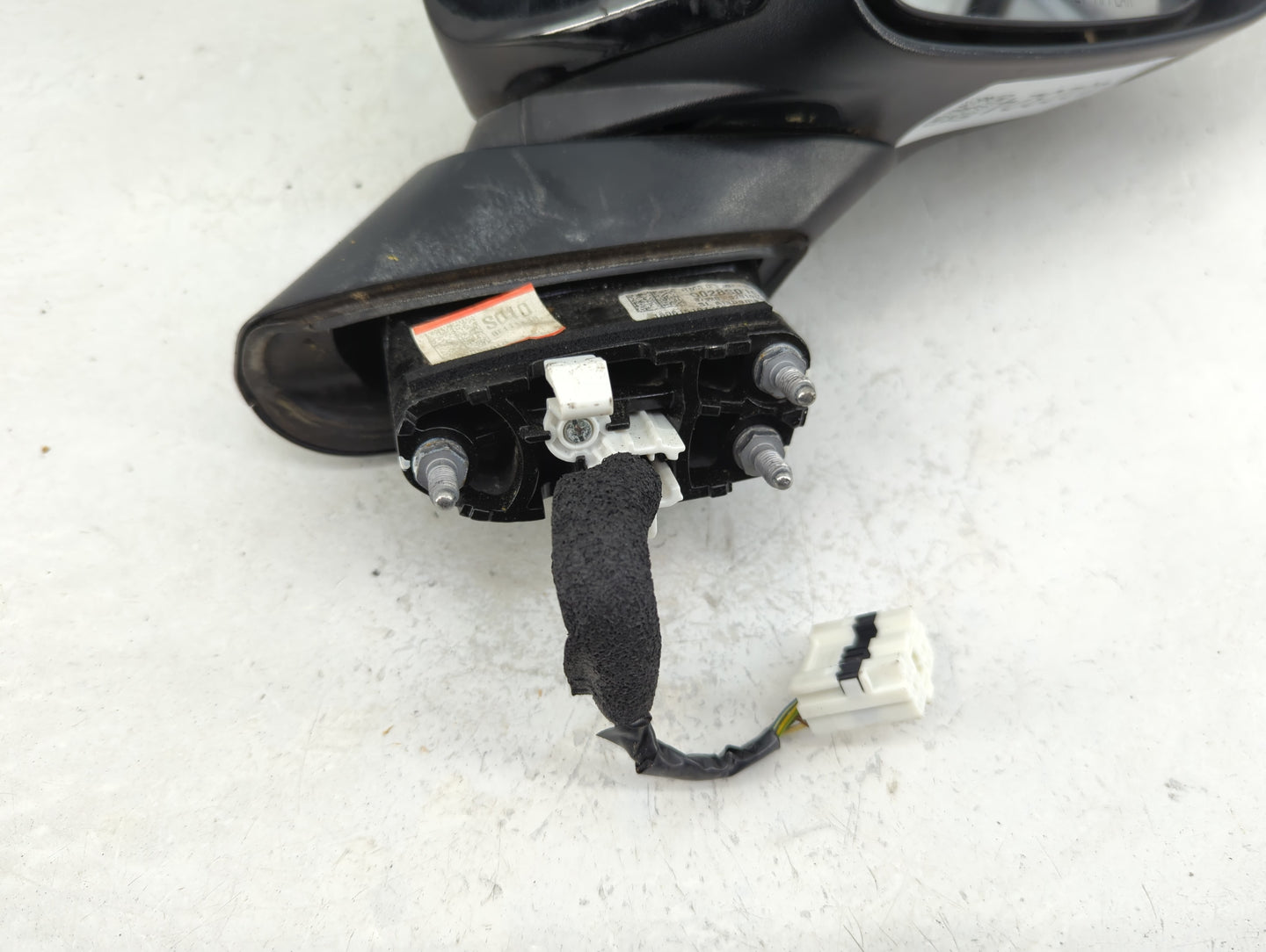 2019 Hyundai Santa Fe Passenger Side View Mirror - Right Door Mirror OEM Used - Oemusedautoparts1.com