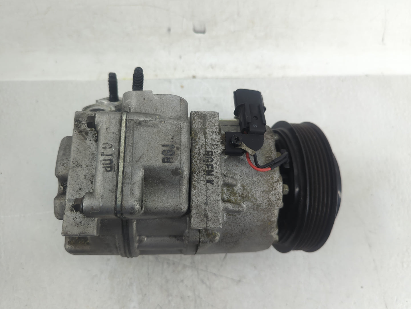 2019-2020 Hyundai Santa Fe Air Conditioning A/c Ac Compressor Oem - Oemusedautoparts1.com