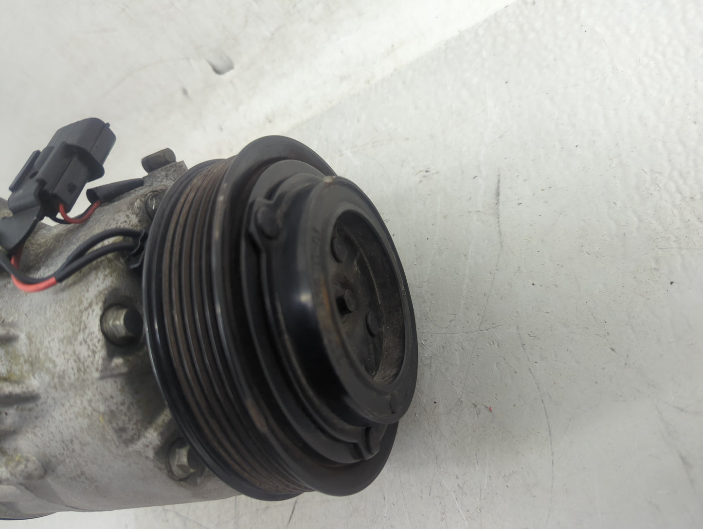 2019-2020 Hyundai Santa Fe Air Conditioning A/c Ac Compressor Oem - Oemusedautoparts1.com
