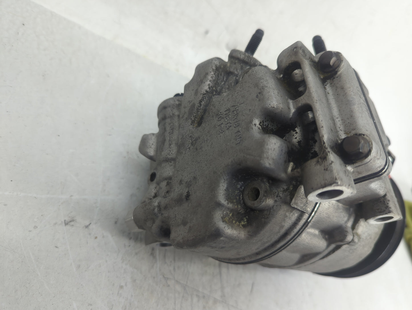 2019-2020 Hyundai Santa Fe Air Conditioning A/c Ac Compressor Oem - Oemusedautoparts1.com
