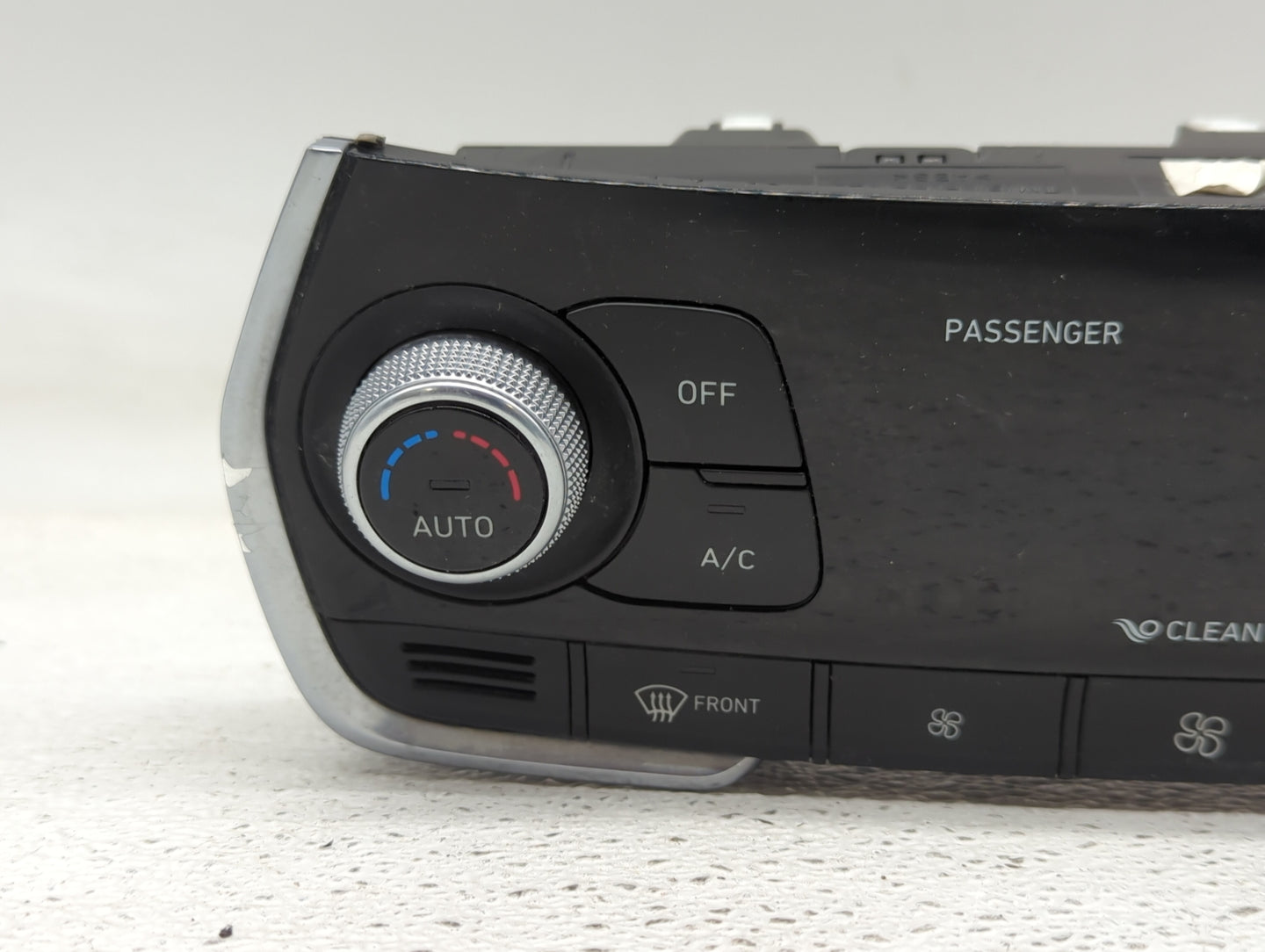 2019-2020 Hyundai Santa Fe Climate Control Module Temperature AC/Heater Replacement P/N:97250-S2300 Fits Fits 2019 2020 OEM 
