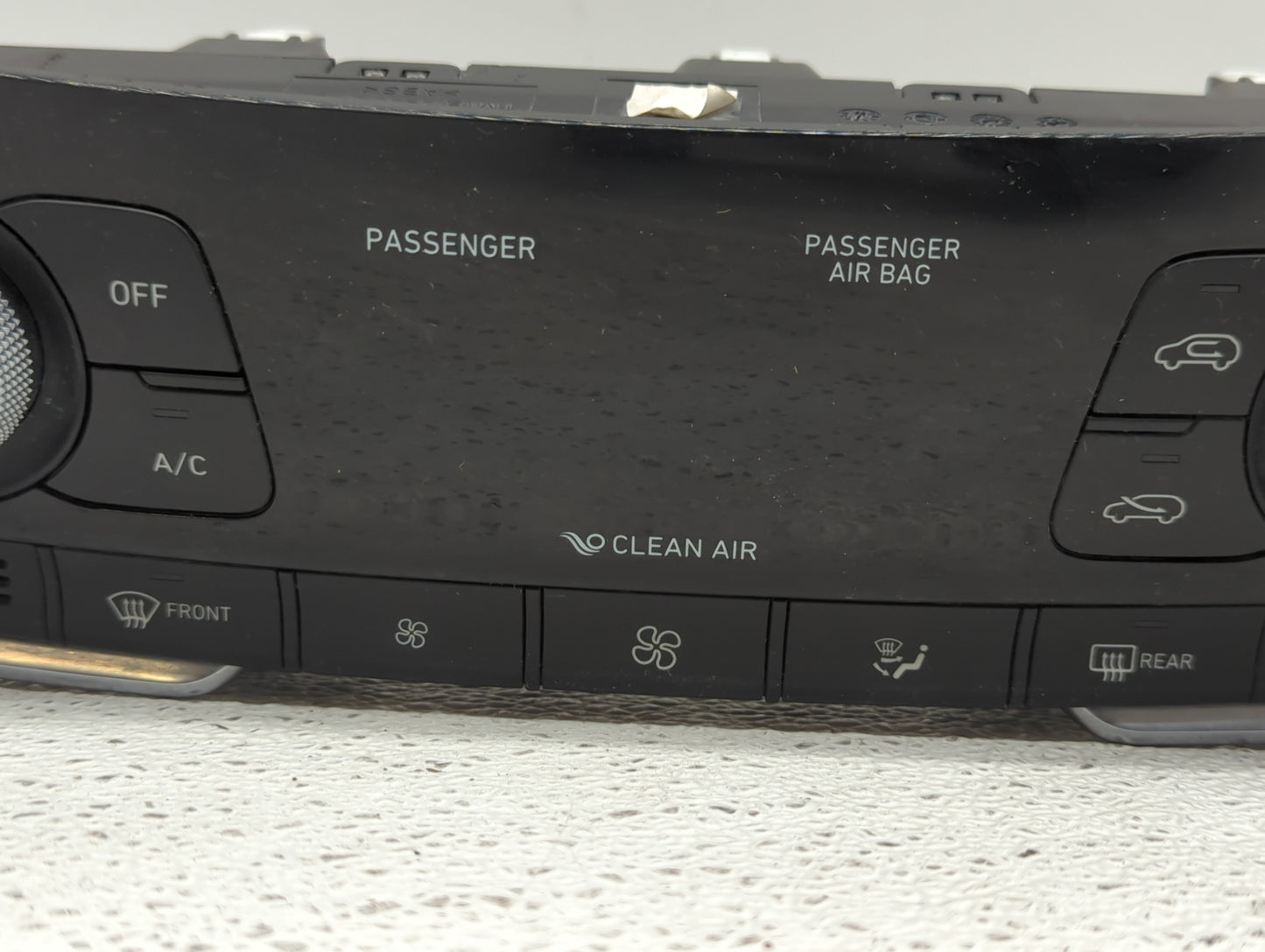 2019-2020 Hyundai Santa Fe Climate Control Module Temperature AC/Heater Replacement P/N:97250-S2300 Fits Fits 2019 2020 OEM 