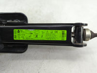 2019 Hyundai Santa Fe Spare Scissor Car Jack 1409954 - Oemusedautoparts1.com