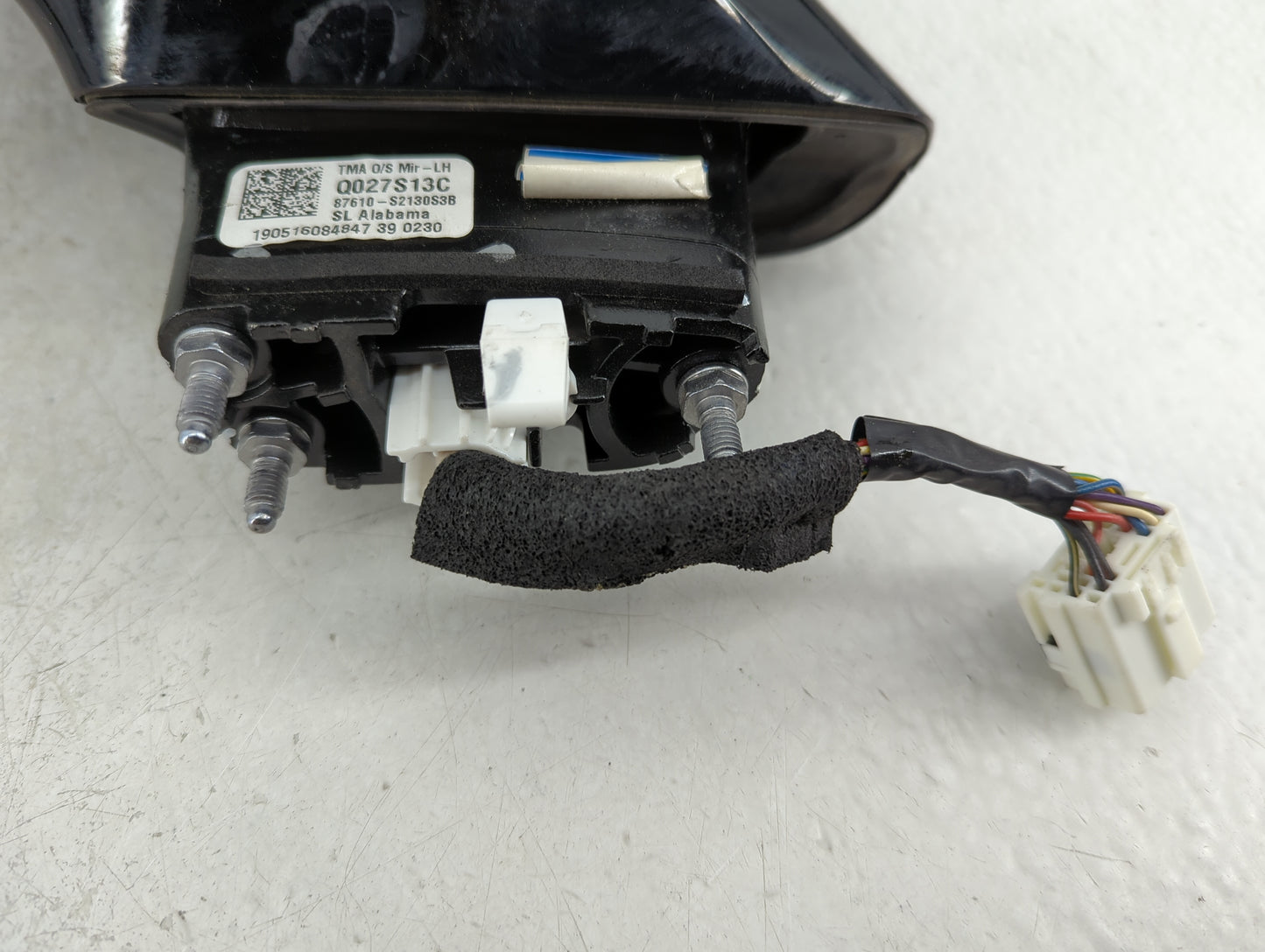2019 Hyundai Santa Fe Driver Side View Mirror - Left Door Mirror OEM Used - Oemusedautoparts1.com
