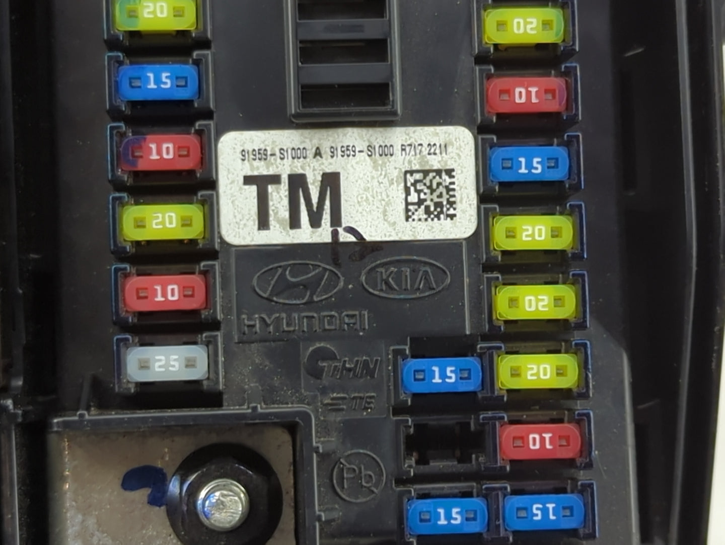 2019-2020 Hyundai Santa Fe Fusebox Fuse Box Panel Relay Module P/N:91959-S1000 Fits Fits 2019 2020 OEM Used Auto Parts - Oem