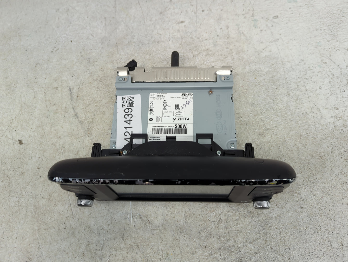 2019-2020 Hyundai Santa Fe Radio AM FM Cd Player Receiver Replacement P/N:96160-S2000VCS Fits Fits 2019 2020 OEM Used Auto P