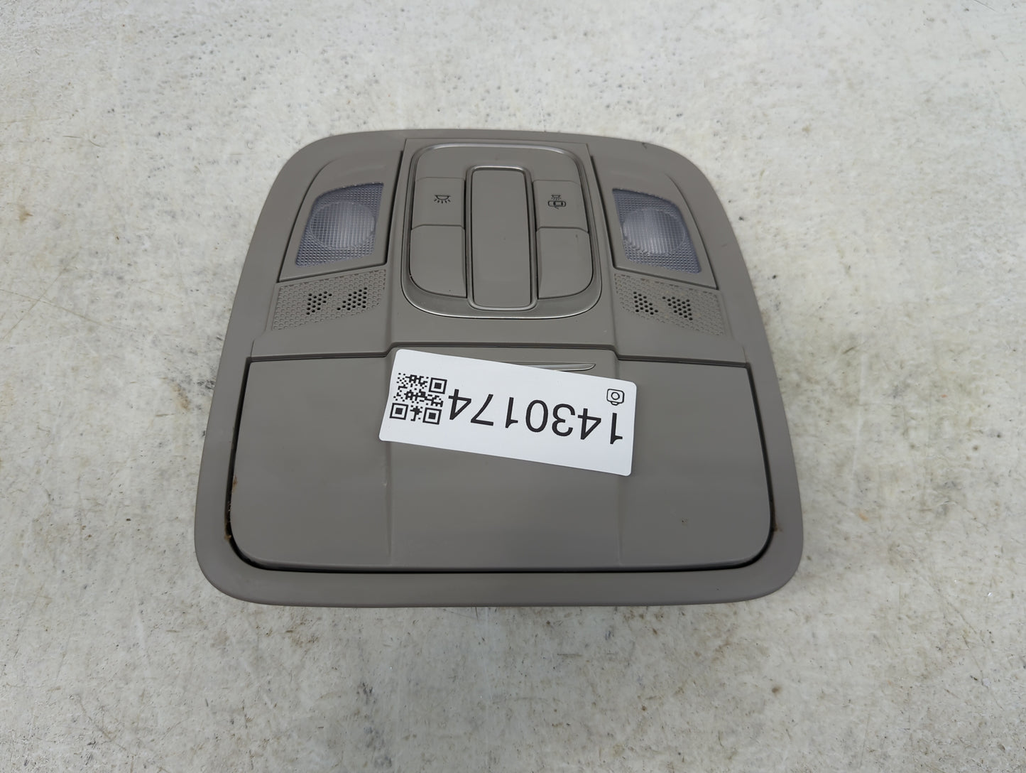 2019 Hyundai Santa Fe Overhead Roof Console - Oemusedautoparts1.com