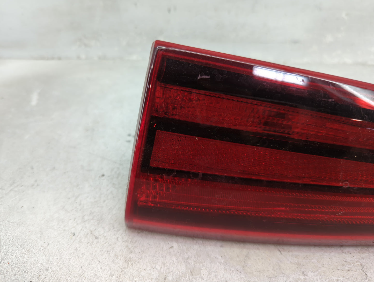 2019 Hyundai Santa Fe Passenger Right Side Deck Lid Mounted Tail Light 1436172 - Oemusedautoparts1.com