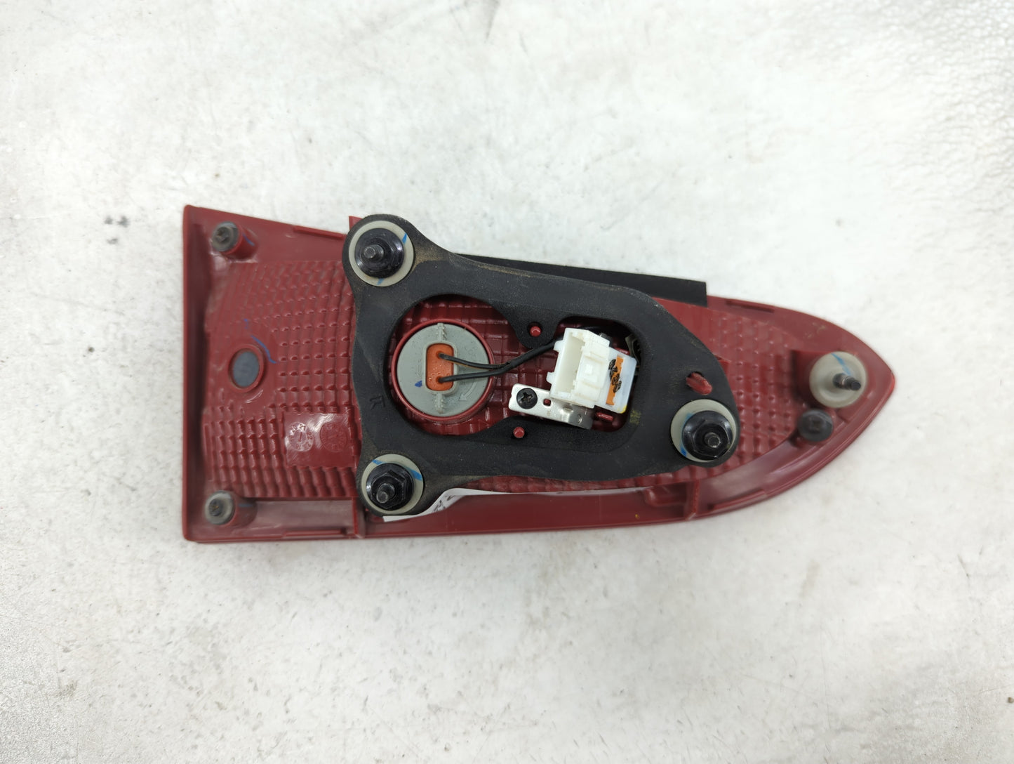 2019 Hyundai Santa Fe Passenger Right Side Deck Lid Mounted Tail Light 1436172 - Oemusedautoparts1.com