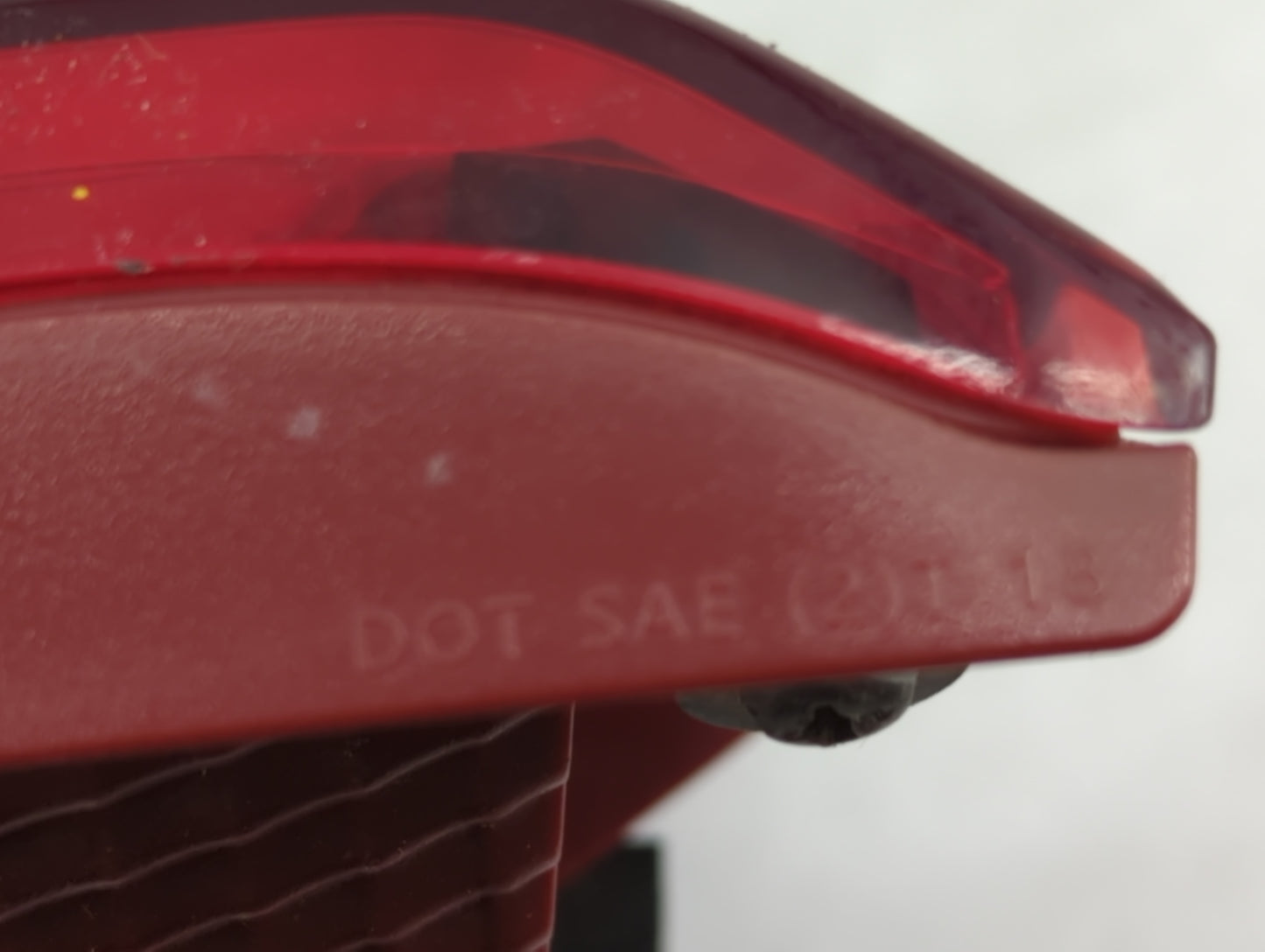 2019 Hyundai Santa Fe Passenger Right Side Deck Lid Mounted Tail Light 1436172 - Oemusedautoparts1.com