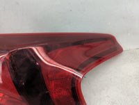 2019-2020 Hyundai Santa Fe Tail Light Assembly Passenger Right OEM P/N:92402S2100 Fits Fits 2019 2020 OEM Used Auto Parts - 