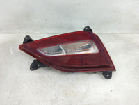 2019-2020 Hyundai Santa Fe Tail Light Assembly Passenger Right OEM P/N:92406-S1100 92406-S1000 Fits Fits 2019 2020 OEM Used 