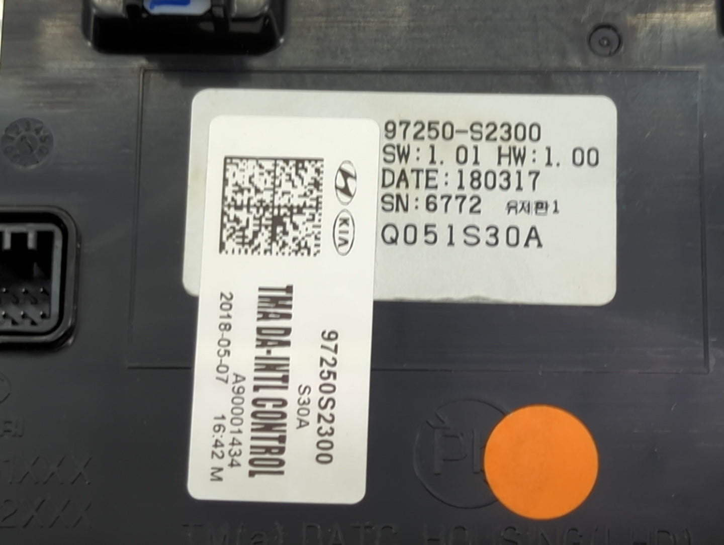 2019-2020 Hyundai Santa Fe Climate Control Module Temperature AC/Heater Replacement P/N:97250-S2300 Q051S30A Fits Fits 2019 