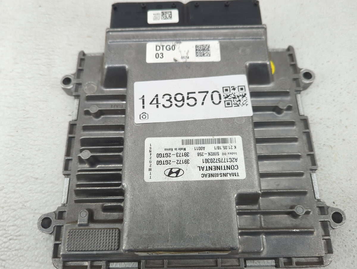 2019 Hyundai Santa Fe PCM Engine Control Computer ECU ECM PCU OEM P/N:39172-2GTG0 39173-2GTG0, A2C1775720301, TMAJNS48NEAC O
